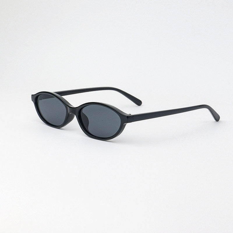 Retro Narrow Frame Butterfly Oval Sunglasses for Women - Sexy Vintage Slim Design