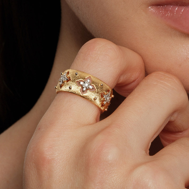 CnHnOn Fat Shop Italian-Style Openwork Filigree Vintage Palace Four-Leaf Clover Rhinestone Ring