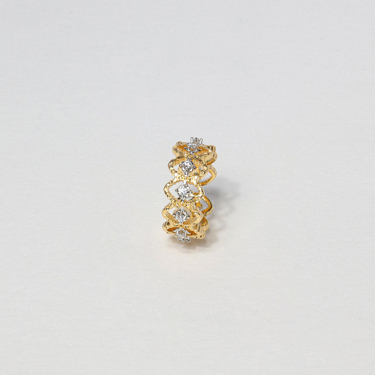 Italian Handmade Hollow Lace Vintage Court Floating Diamond Ring