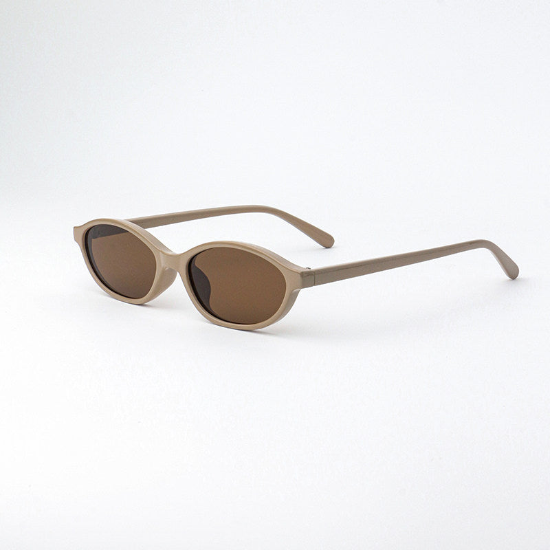 Retro Narrow Frame Butterfly Oval Sunglasses for Women - Sexy Vintage Slim Design