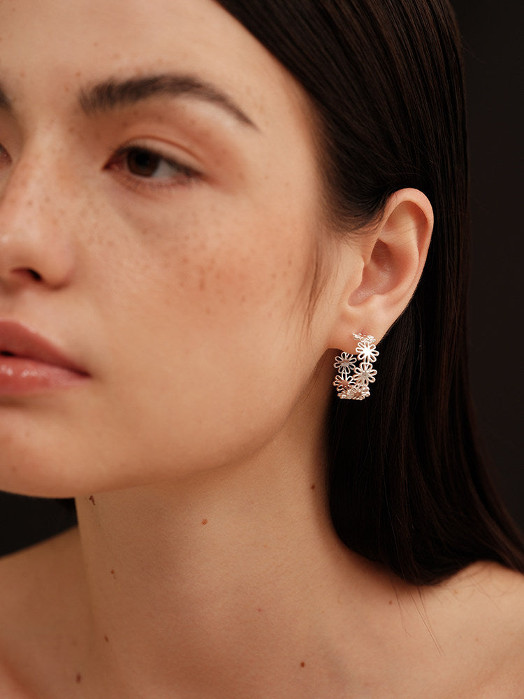 Lace Hollow-Out Embroidered Daisy French Style Earrings