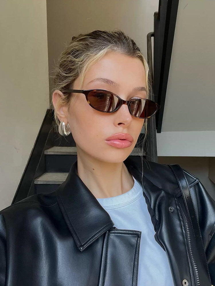 Retro Narrow Frame Butterfly Oval Sunglasses for Women - Sexy Vintage Slim Design