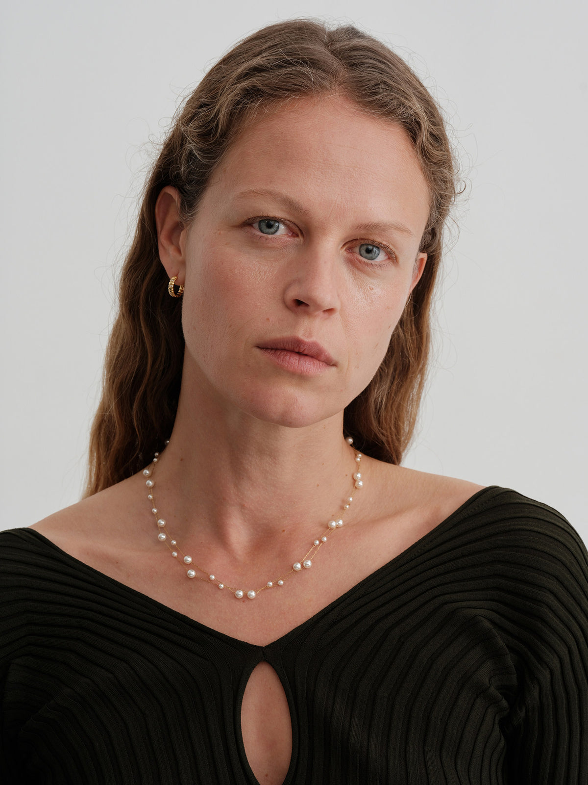 Fine Gold Chain Beaded Scattered Pearl Floating Hollow Chain Multi-Layer Layered Necklace