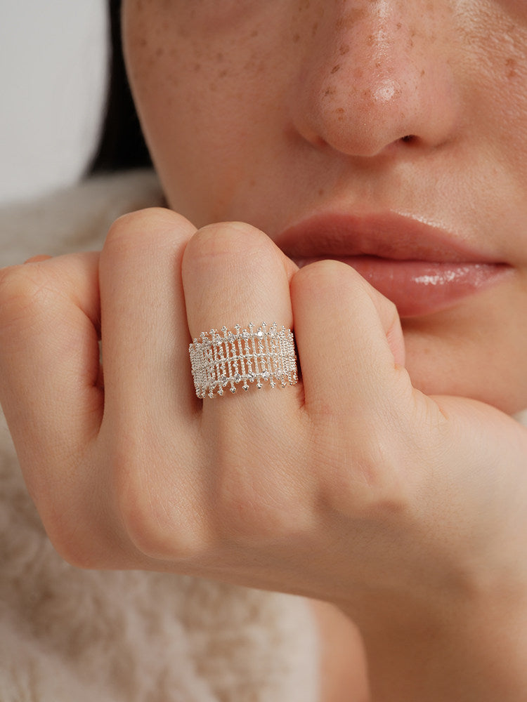 Lace Hollow Thorn Branch Micro-Set Zirconia Ring