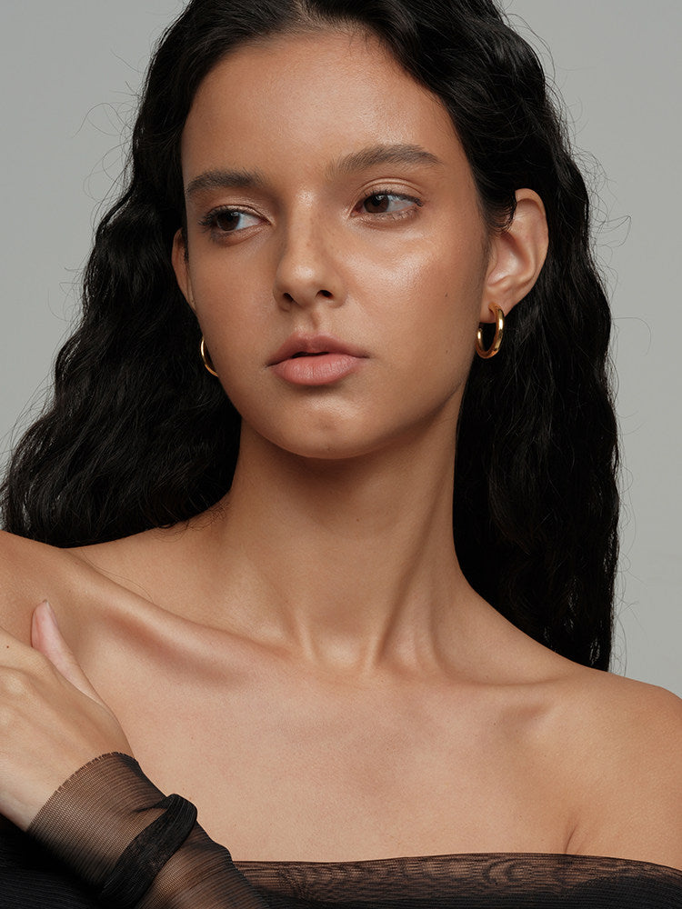 CnHnOn Fat Store High Color Retention European and American Fashion Minimalist Hollow Multi-Size C-Shaped Hoop Earrings