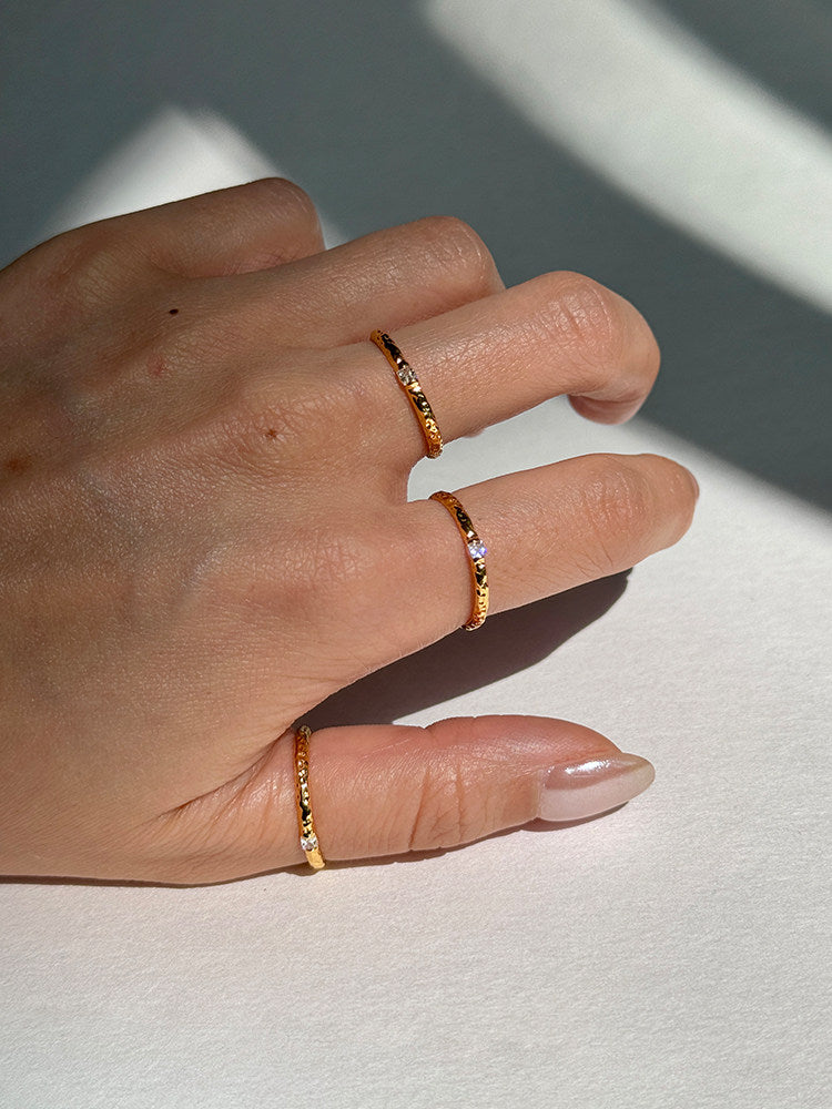 High Color Retention Fine Handcrafted Concave Shimmering Rhinestone Zircon Simple Ring