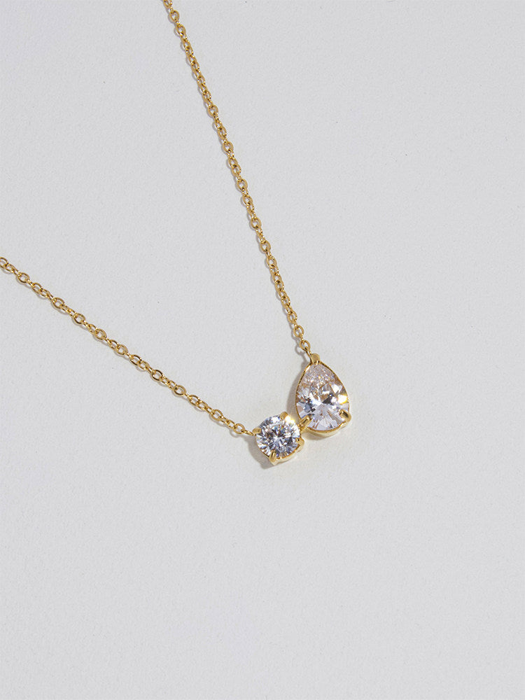 CnHnOn Fat Store Water Drop Round Diamond 5A Zirconia Minimalist European and American High-End Collarbone Necklace