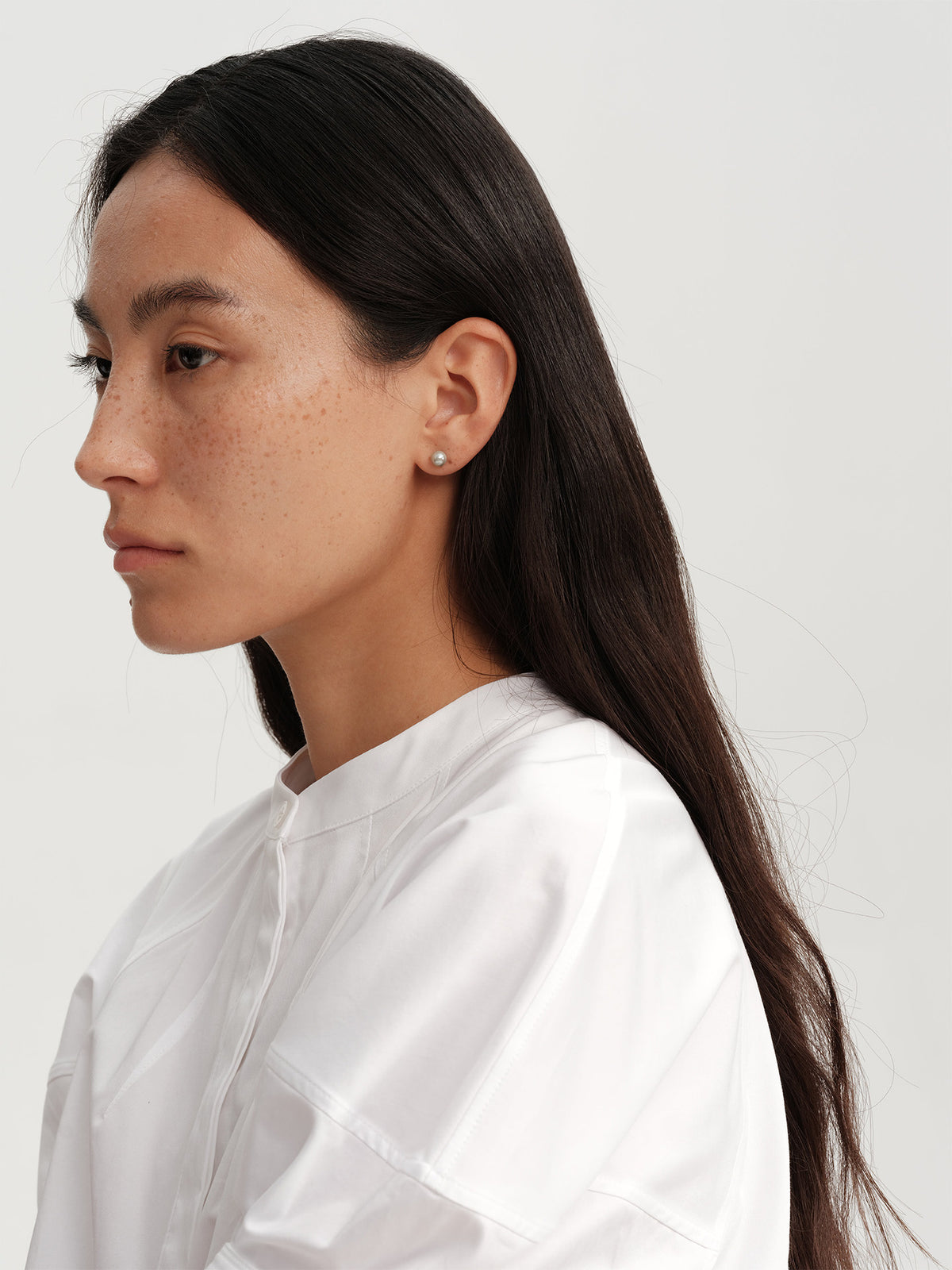 Classic Minimalist Pearl Earrings - Round, Versatile, Multiple Sizes
