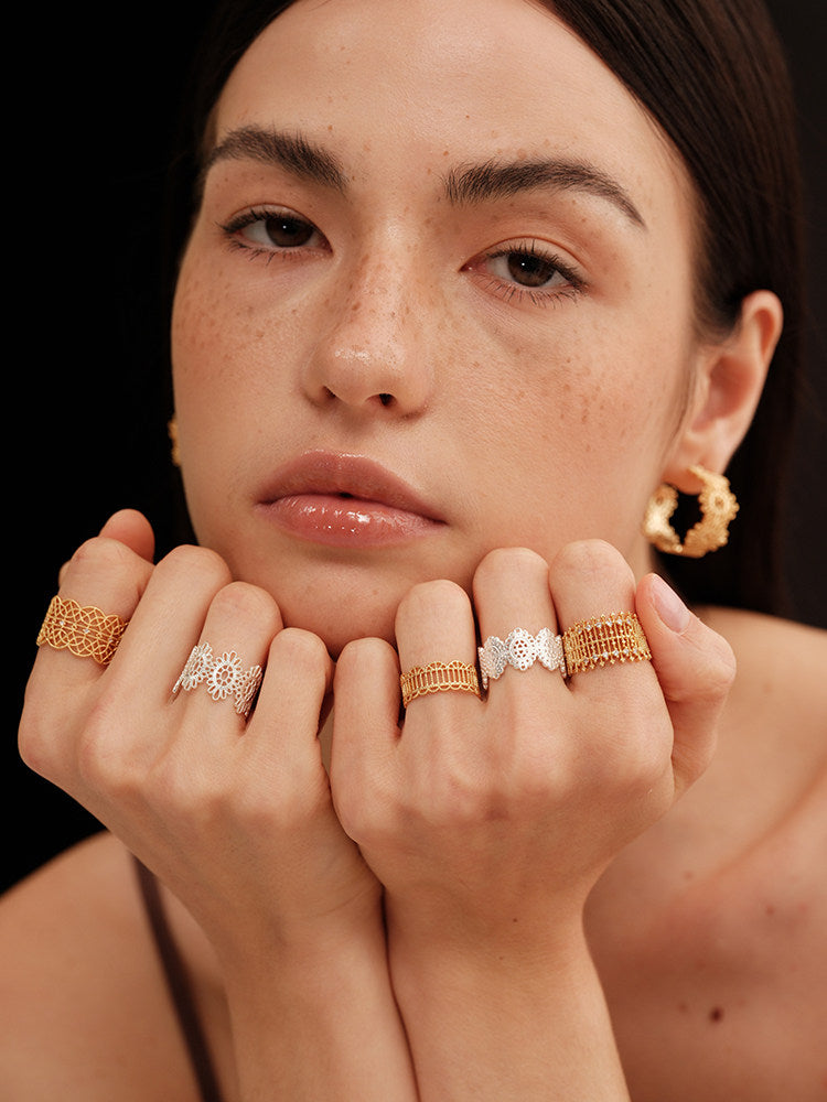 French Exquisite Embroidered Lace Hollow Pattern Rhinestone Vintage Ring