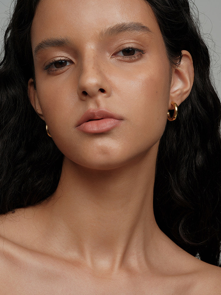 CnHnOn Fat Store High Color Retention European and American Fashion Minimalist Hollow Multi-Size C-Shaped Hoop Earrings
