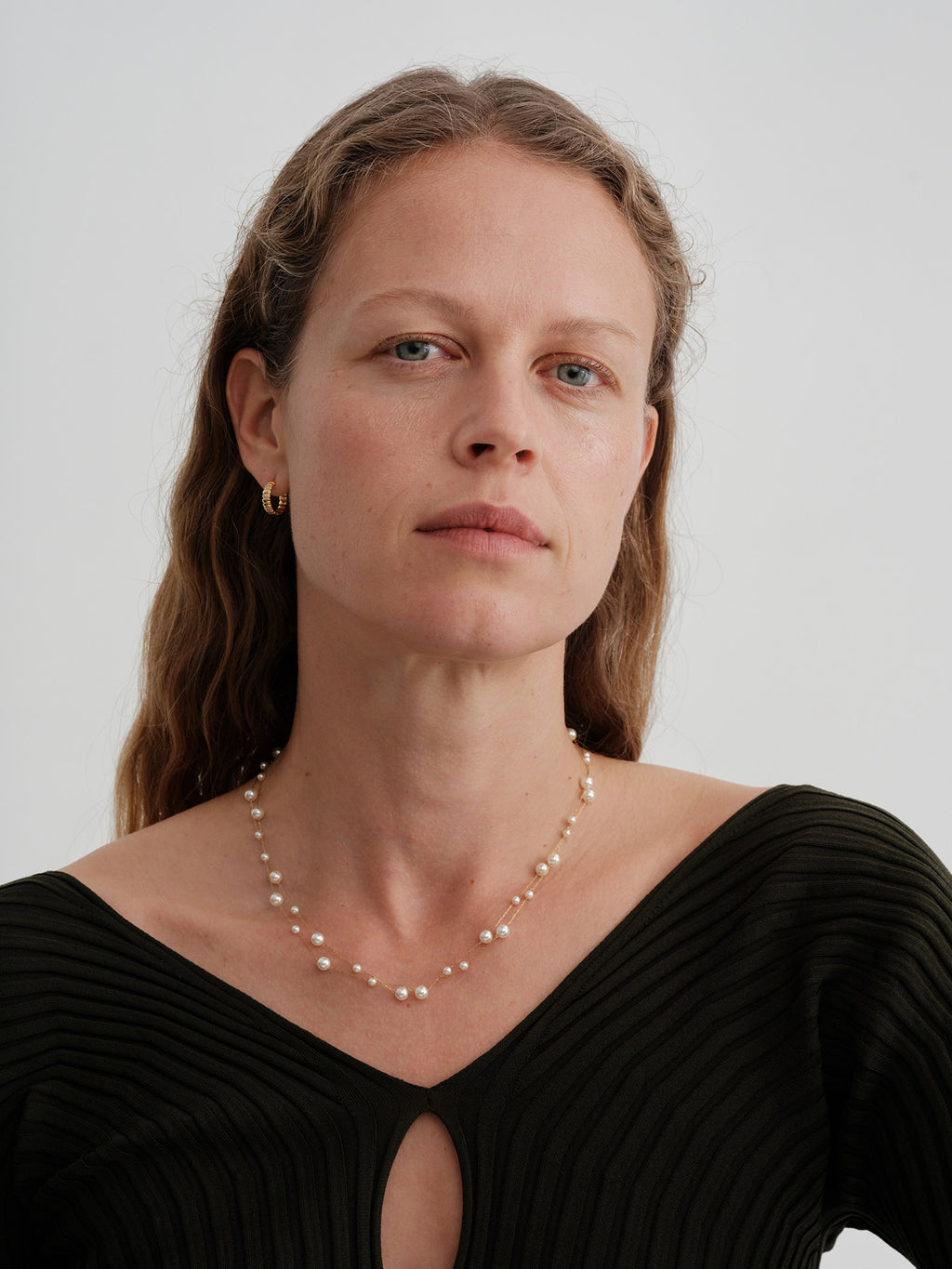 Fine Gold Chain Beaded Scattered Pearl Floating Hollow Chain Multi-Layer Layered Necklace