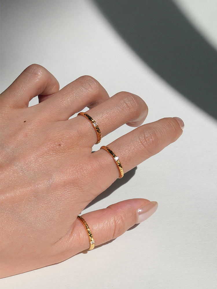 High Color Retention Fine Handcrafted Concave Shimmering Rhinestone Zircon Simple Ring