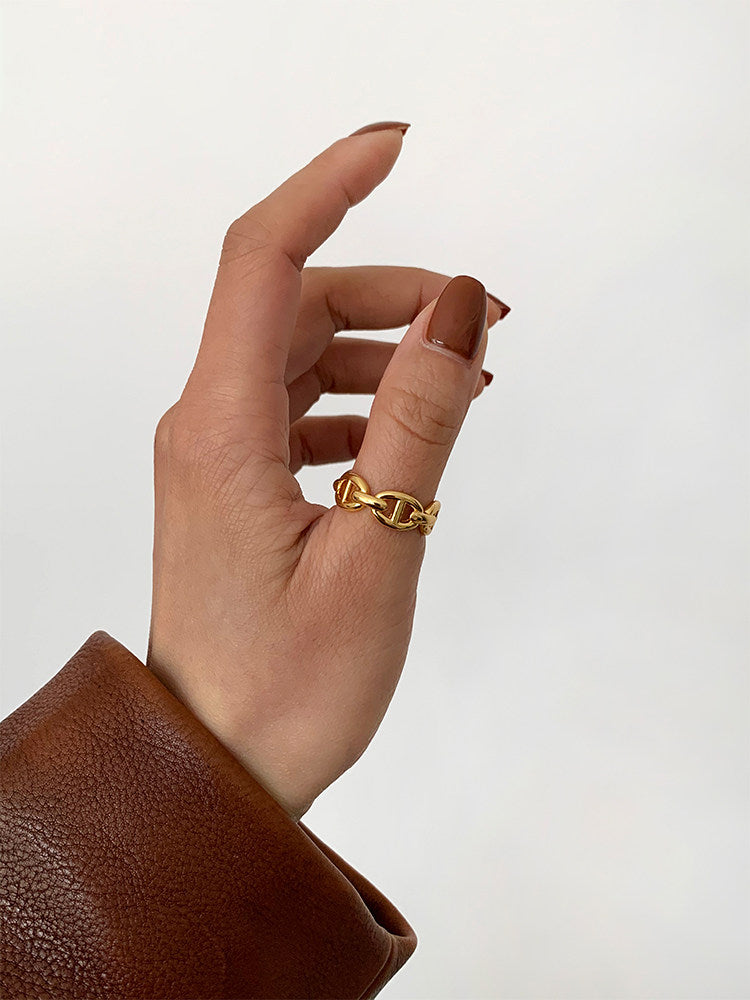 CnHnOn Pig Nose Chain Ring – Minimalist Classic Design Adjustable Ring