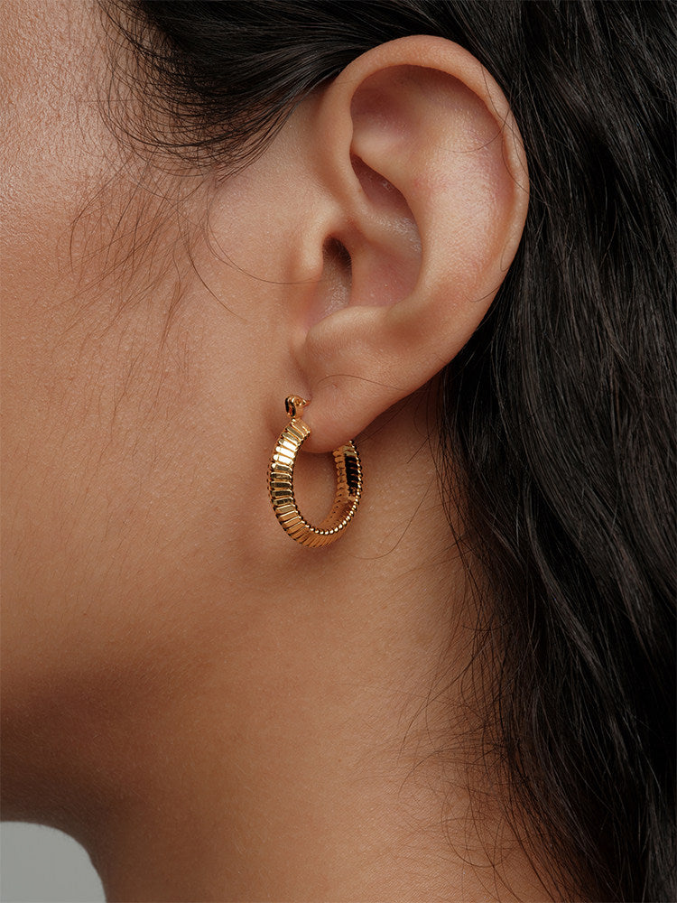 Vintage French Retro Striped Gold Snake Bone Ear Cuff