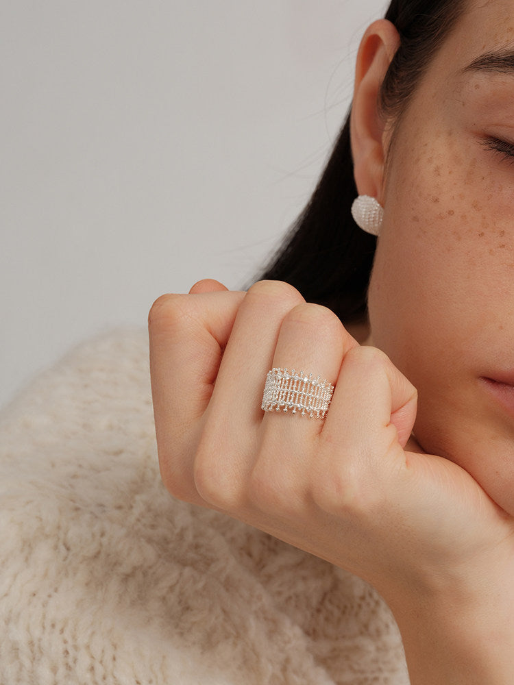 Lace Hollow Thorn Branch Micro-Set Zirconia Ring